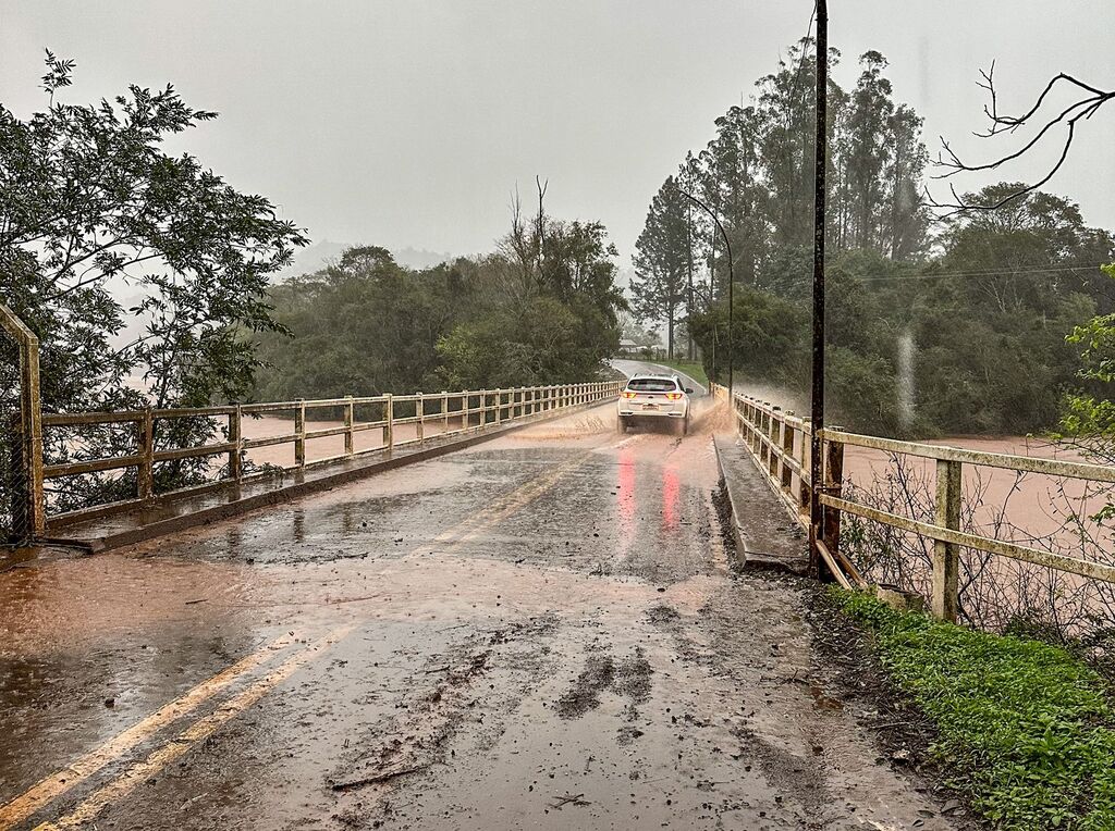 Nível do Rio Uruguai continua em elevação e encontra-se em 7,50 metros em Itapiranga