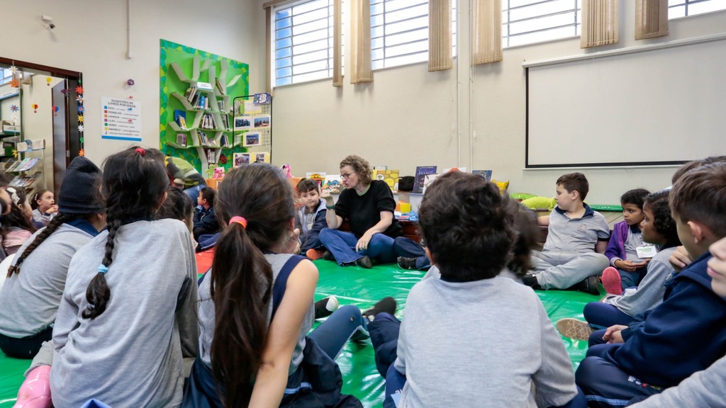 Biblioteca Pública tem programação especial com contação de histórias no recesso escolar