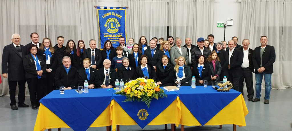 Lions Clube Capinzal e Ouro realiza cerimonia de posse da Diretoria eleita para o Ano Leonístico 2023 e 2024