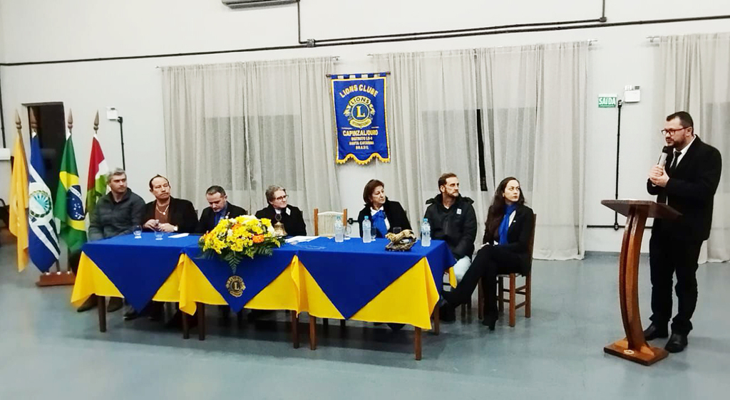 Lions Clube Capinzal e Ouro realiza cerimonia de posse da Diretoria eleita para o Ano Leonístico 2023 e 2024