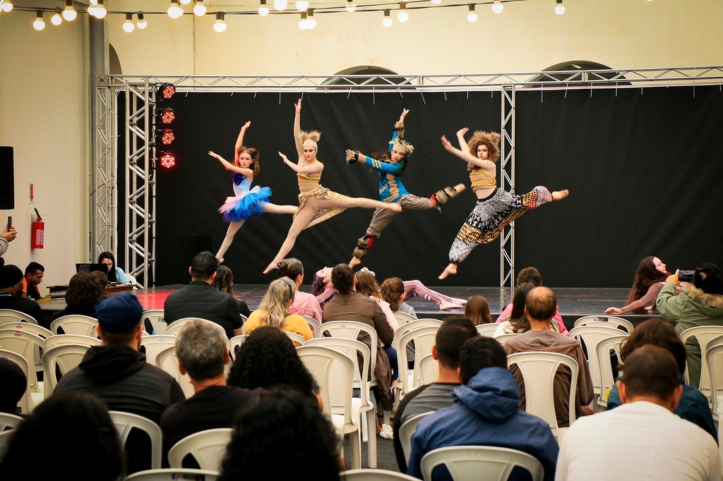 São Francisco do Sul também tem Palco do Festival de Dança de Joinville