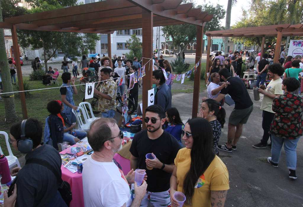 Mostra Pelotas LGBT leva arte e empreendedorismo para a rua