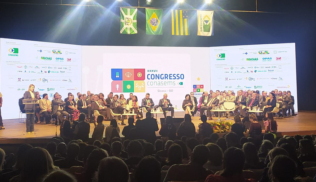 SECRETARIA DA SAÚDE DE CAPINZAL APRESENTOU PROJETO NO XXXVII CONGRESSO CONASEMS EM GOIÂNIA - GO