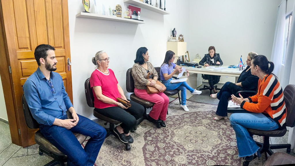 Administração Municipal de Capinzal recebe a visita de representantes do Movimento de Mulheres Camponesas