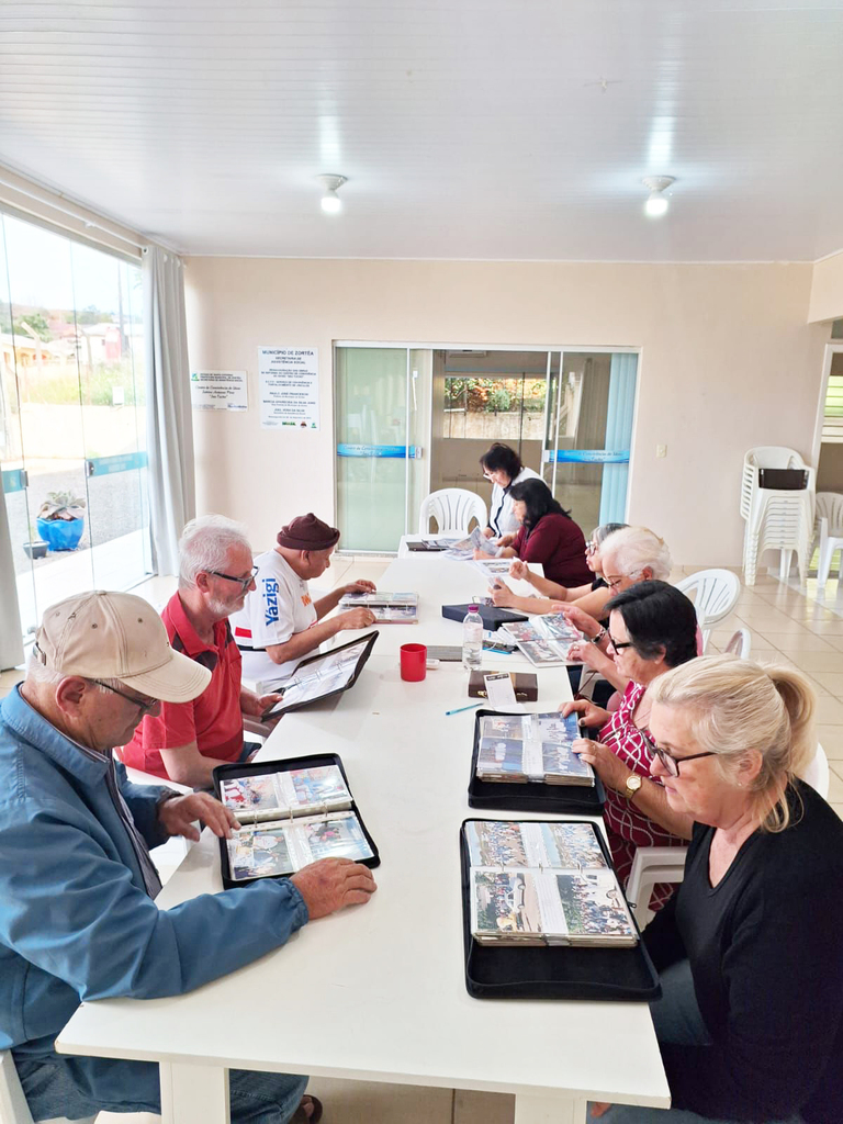 RESGATANDO MEMÓRIAS COM O GRUPO DE IDOSOS DE ZORTÉA EM PARCERIA COM A CASA DA CULTURA