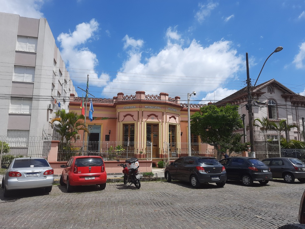 Justiça determina redução de aluguel da Câmara