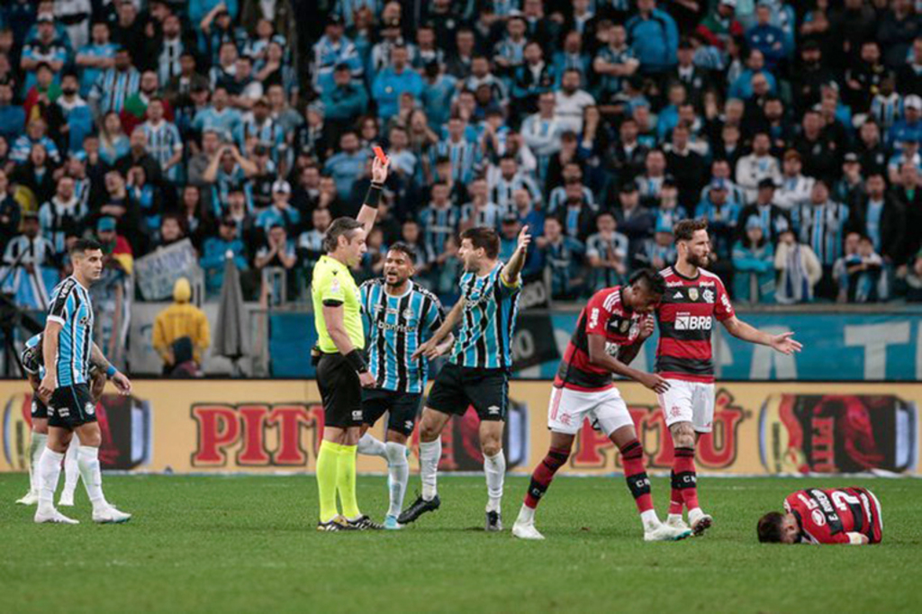  - Tricolor perdeu na Copa do Brasil em plena Arena