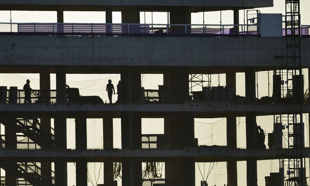 Capacitação para mulheres na área da construção civil em Rio Grande