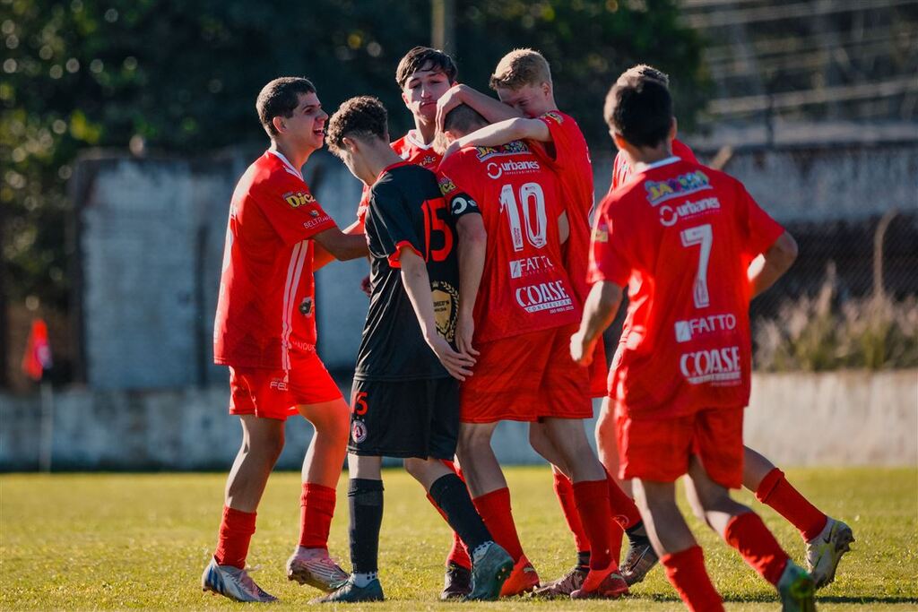 Sub-17 do Inter-SM vence o jogo de ida das quartas de final no Gauchão Série A2