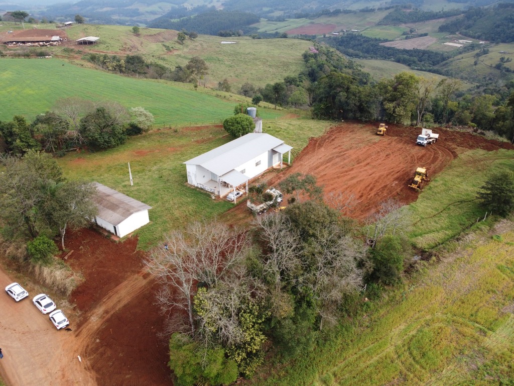 Iniciadas obras para instalação de indústria de bebidas