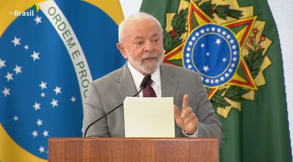 Presidente Lula se reunirá com indicados do Centrão para definir reforma ministerial