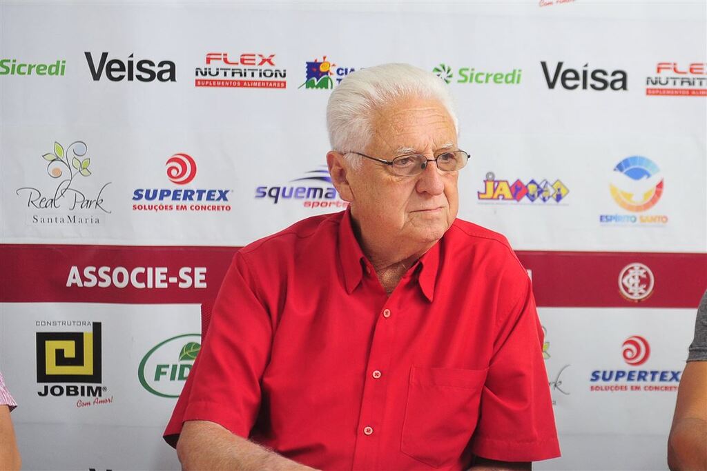Luiz Cláudio Mello é eleito patrono do Inter-SM