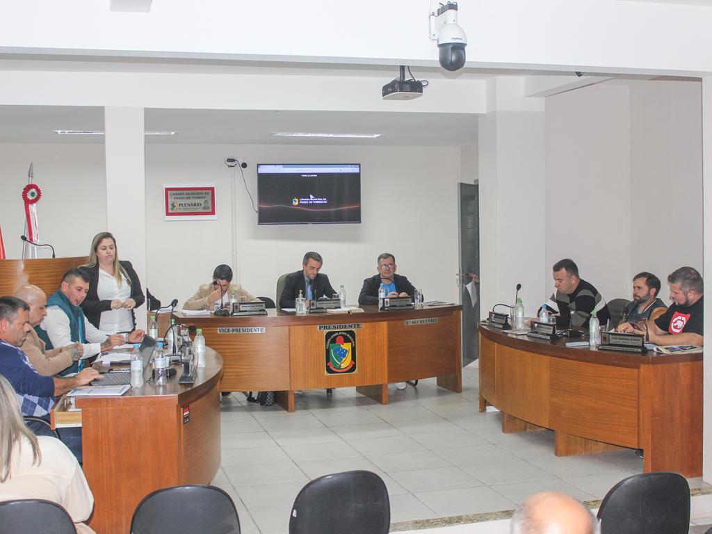 CÂMARA DE PASSO DE TORRES PROMOVE A PRIMEIRA SESSÃO APÓS O RECESSO LEGISLATIVO