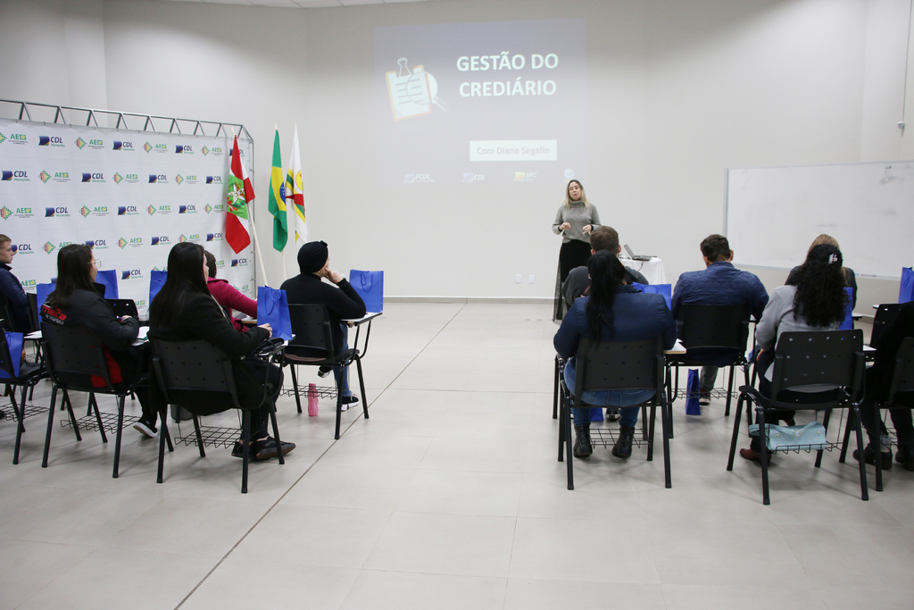 Treinamento do sistema SPC Brasil capacita associados