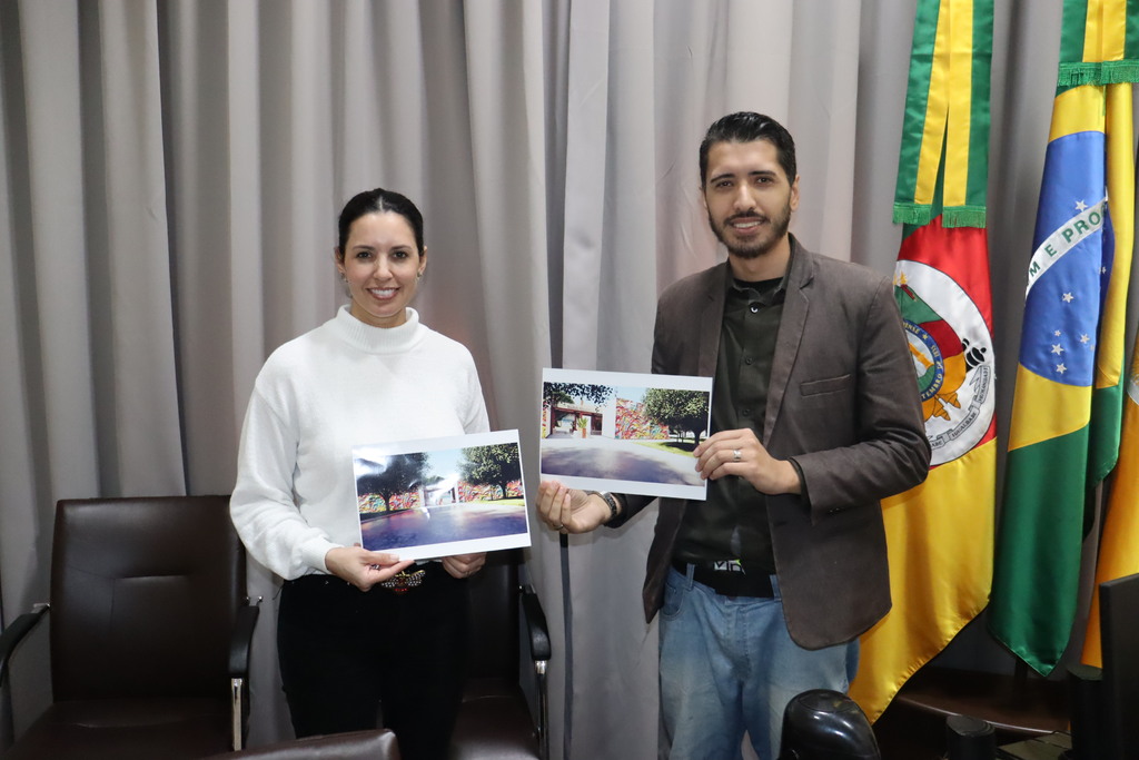 Divulgação - Vanessa destaca que o projeto evita o trabalho de montar e desmontar as barracas e protege as lojas da chuva e do granizo.