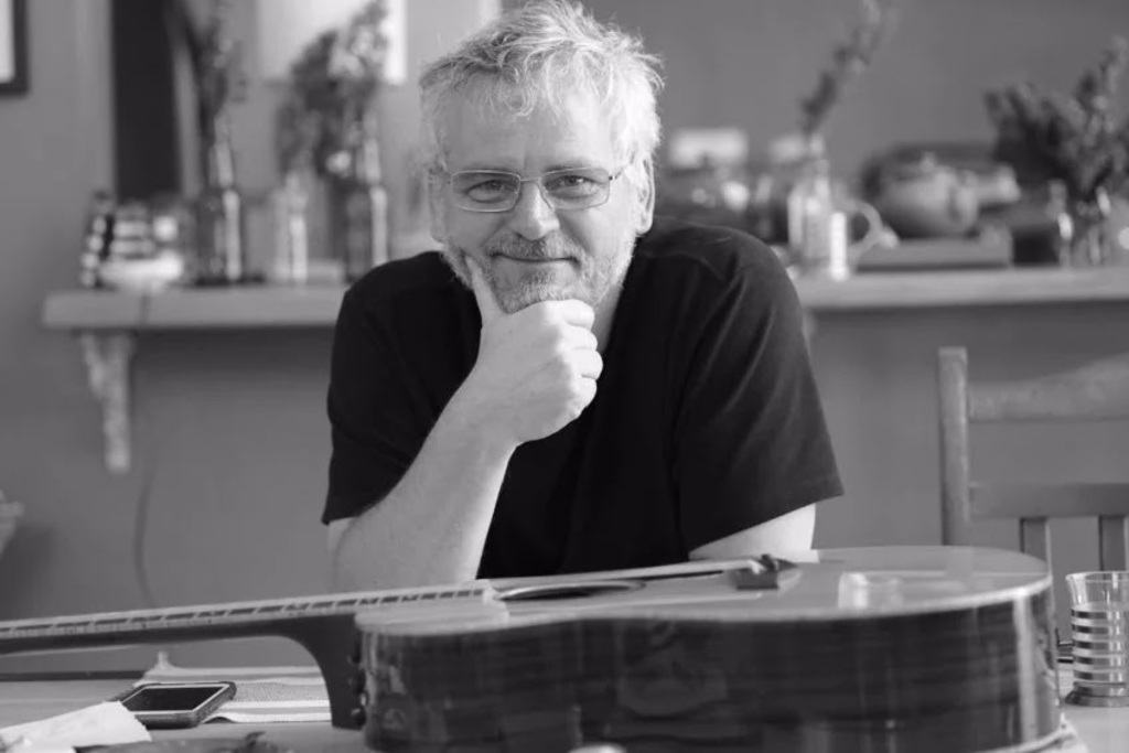 Professor e violinista Marcos Kröning Corrêa apresenta recital e lança disco no Theatro Treze de Maio
