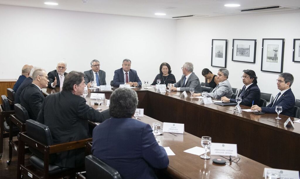 Novo PAC deve chegar a 240 bi de investimento público