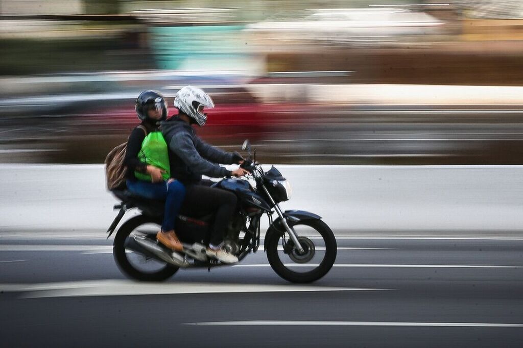 Motos barulhentas podem ser multadas