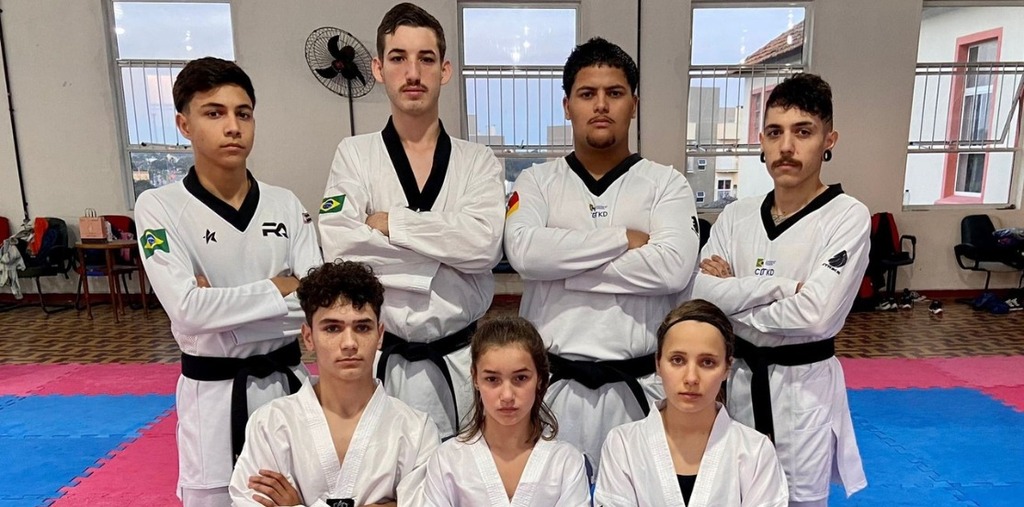 Atletas do QLNB vão ao Super Campeonato Brasileiro de Taekwondo