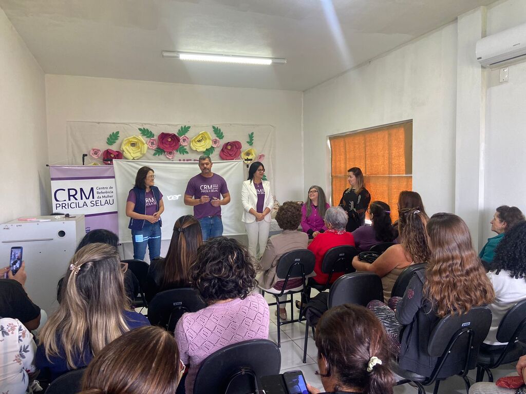 “EMPODERAMENTO FEMININO, AUTOESTIMA” E OFICINAS REÚNE CERCA DE 40 MULHERES NO CRM PRICILA SELAU