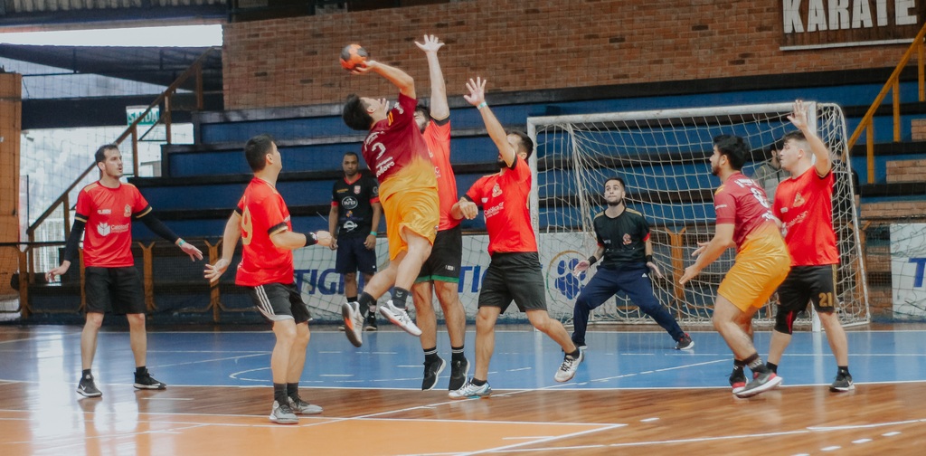 Joinville sedia campeonato universitário