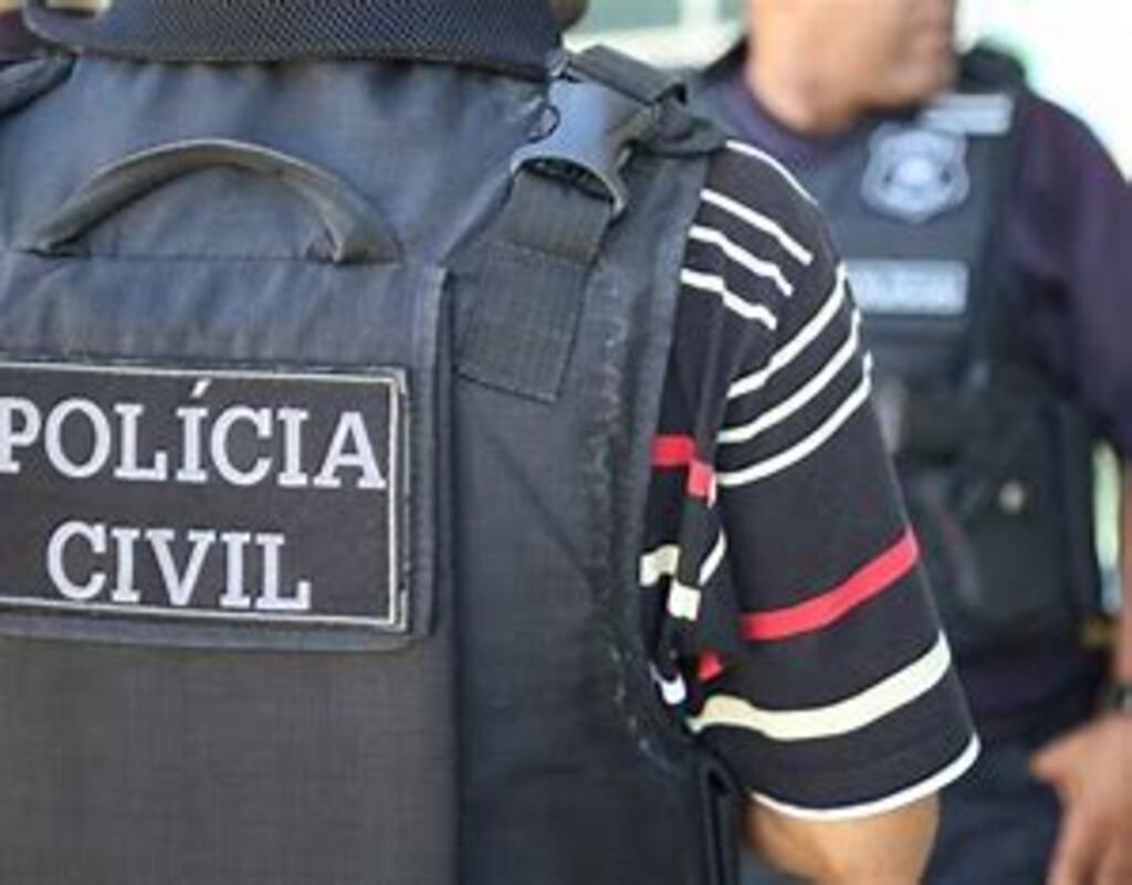 São Francisco do Sul: Polícia Civil cumpre mandados de busca e apreensão e prisão na Vila da Glória contra suspeito de homicídio