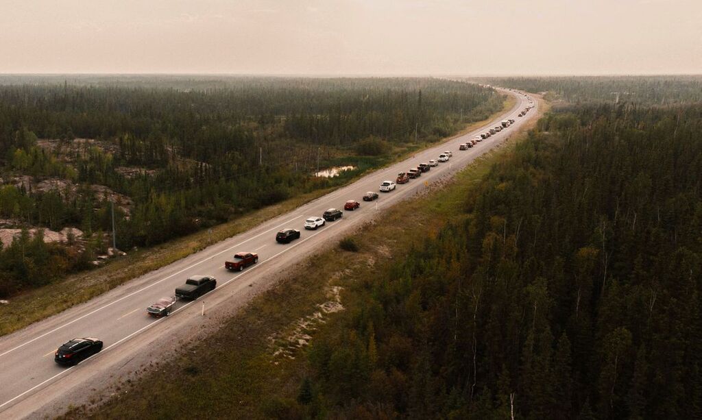 Incêndio do Canadá: mais de 20 mil moradores terão de deixar casas