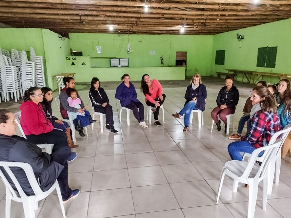 SECRETARIA DE ASSISTÊNCIA SOCIAL DE PRAIA GRANDE PROMOVE AÇÕES DE CONSCIENTIZAÇÃO DO AGOSTO LILÁS