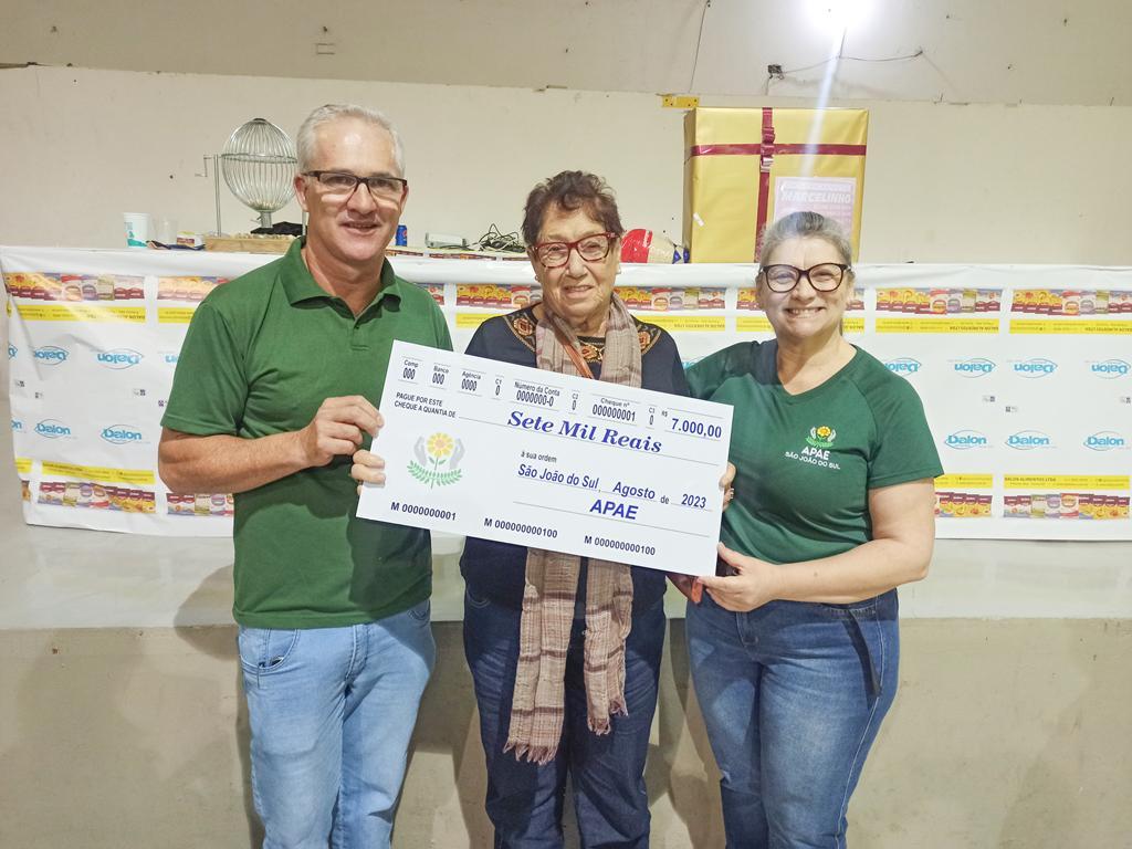 SUCESSO NO BINGO DA APAE DE SÃO JOÃO DO SUL