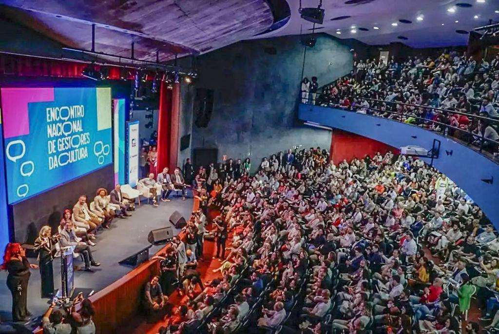 PRAIA GRANDE PARTICIPOU DO I ENCONTRO 
NACIONAL DE GESTORES DA CULTURA