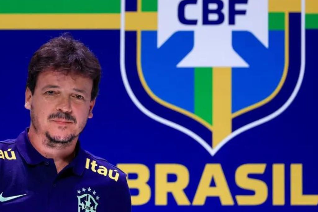  - Fernando Diniz é treinador interino da Seleção Brasileira
Buda Mendes/Getty Images