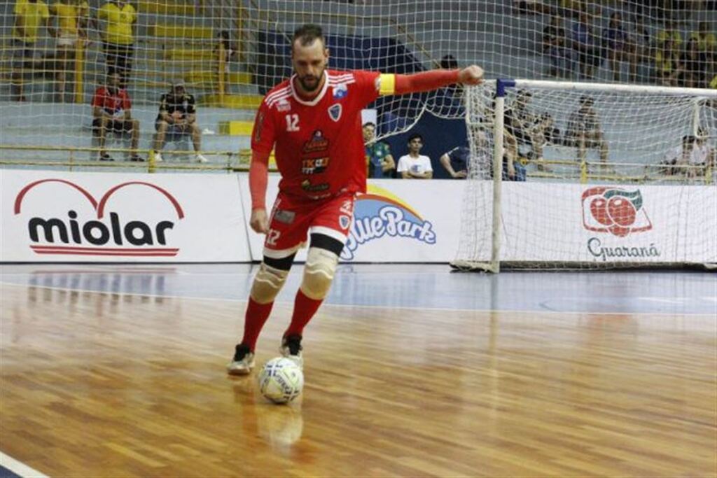 UFSM Futsal enfrentará ex-goleiro do John Deere, Atlântico, Joinville, Jaraguá e ACBF