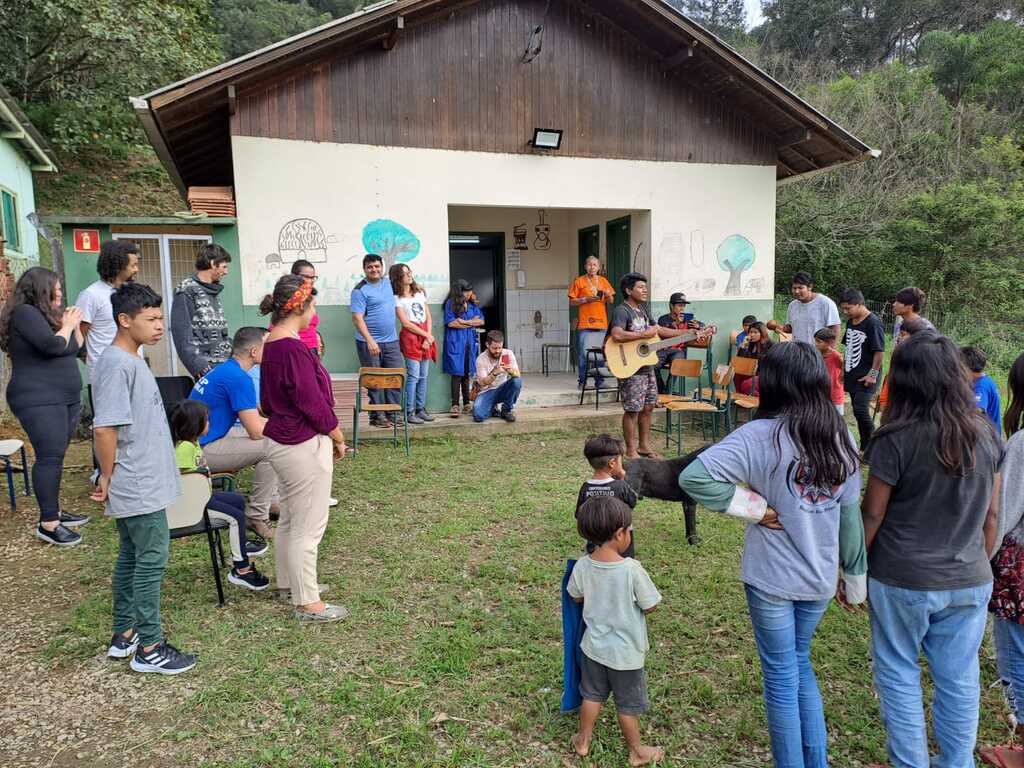 Saúde dos olhos levado à comunidade indígena pela Águas de São Francisco do Sul e Instituto Mudha beneficiou mais de 80 pessoas