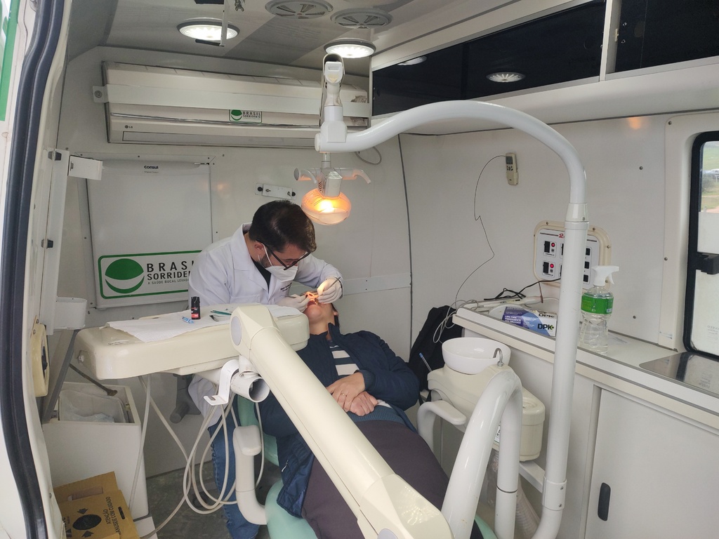 Sorria, o Odontomóvel chegou!