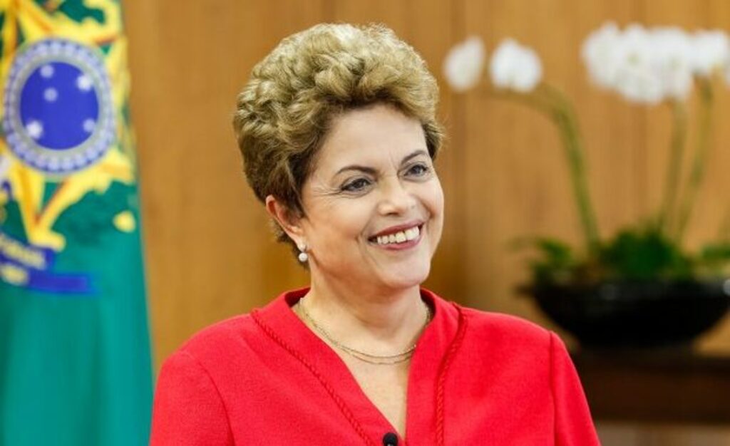 TRF1 mantém arquivamento de ação contra Dilma