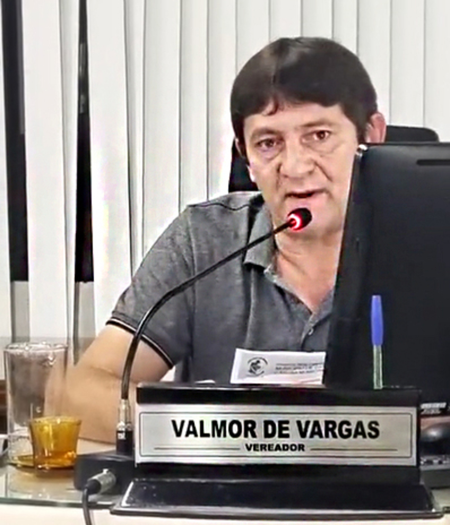 Vereador Valmor solicita da Prefeitura de Capinzal: