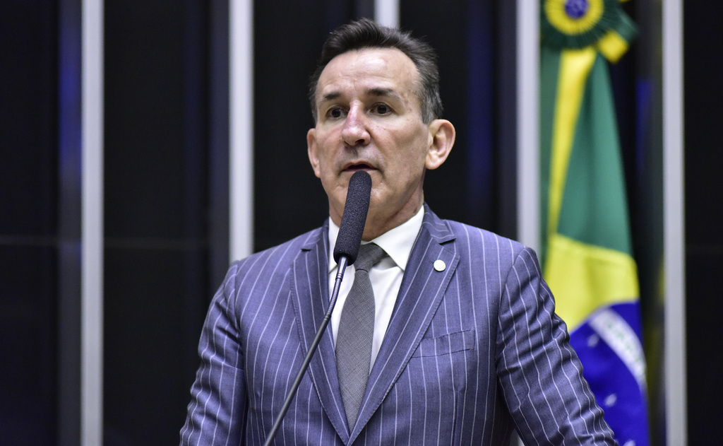 Deputado Jorge Goetten relata projeto que prevê desconto de impostos para as novas empresas