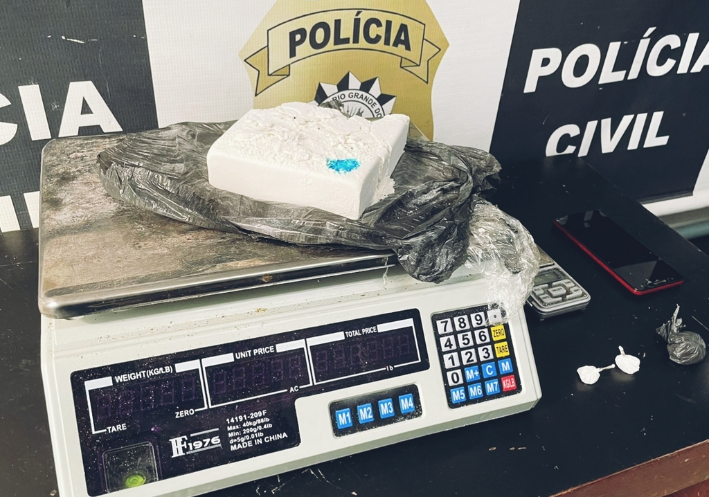 Foto: Divulgação - PC - PC apreendeu 1,4 quilo de cocaína e quatro quilos de maconha