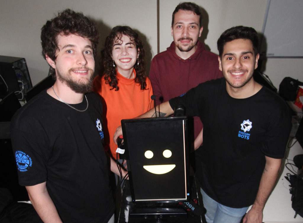 Liga de Robótica da UFPel busca recursos para participar de competição