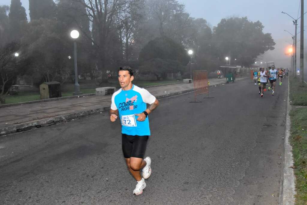 Uruguaianense participa da 1ª Maratona de Pelotas