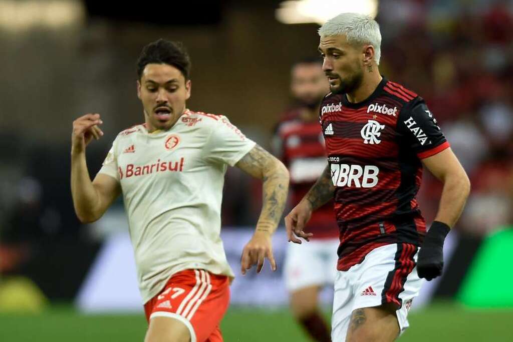 Flamengo e Internacional ficam no empate sem gols no Maracanã