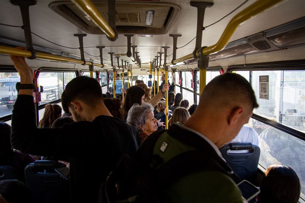 Redução das linhas de transporte coletivo afeta 65 mil passageiros em Santa Maria