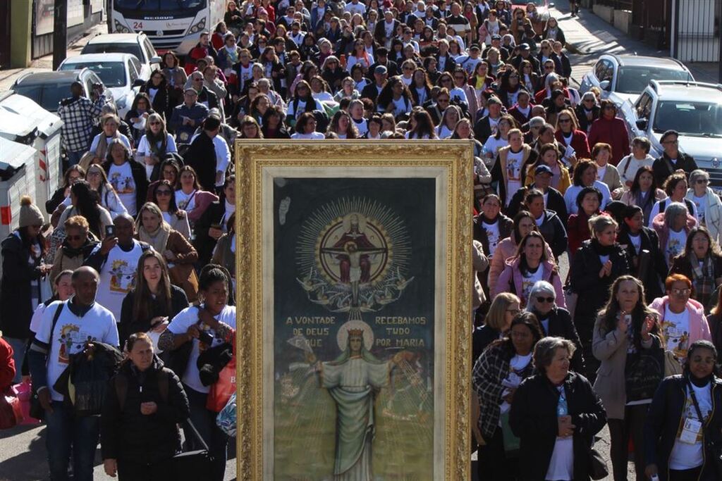 Evento reúne mais de 4 mil catequistas neste domingo em Santa Maria