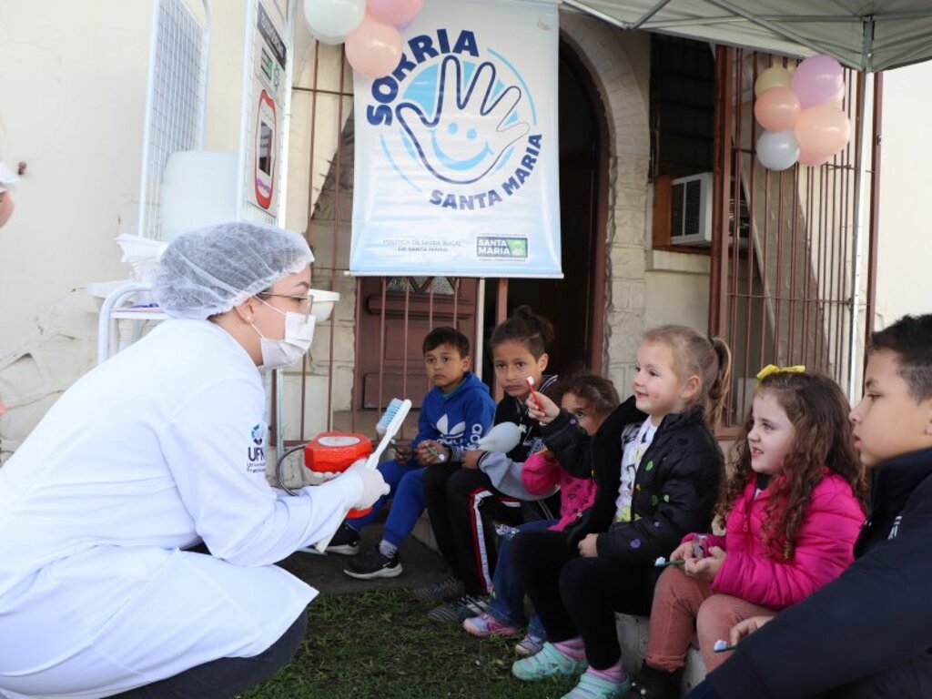 Sorria Santa Maria atende 49 pacientes em mutirão pela saúde bucal