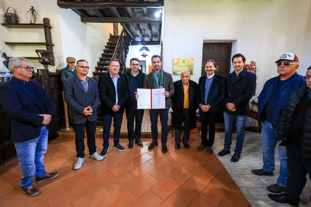 Foto: Gustavo Mansur - Palácio Piratini - Governo do RS diz que desde 2021 que investiu R$ 2 bilhões em obras de infraestrutura