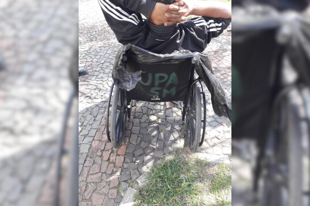 Guarda Municipal descobre furto de cadeira de rodas ao fazer ladrão andar