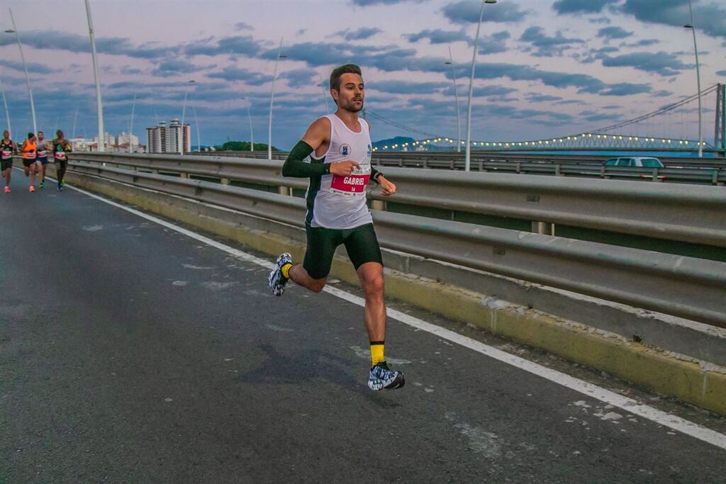 Santa-mariense ficou com a quinta colocação na Maratona de Florianópolis