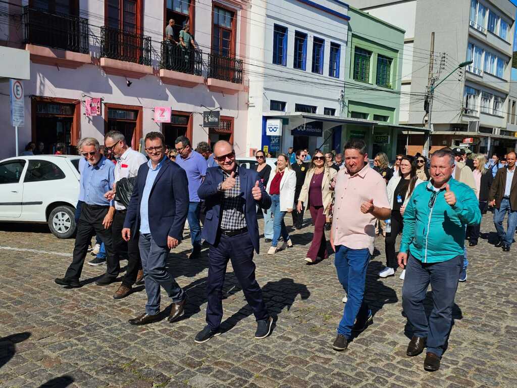 Município de Anita Garibaldi marca presença nas homenagens dos 202 anos de Anita – Mulher