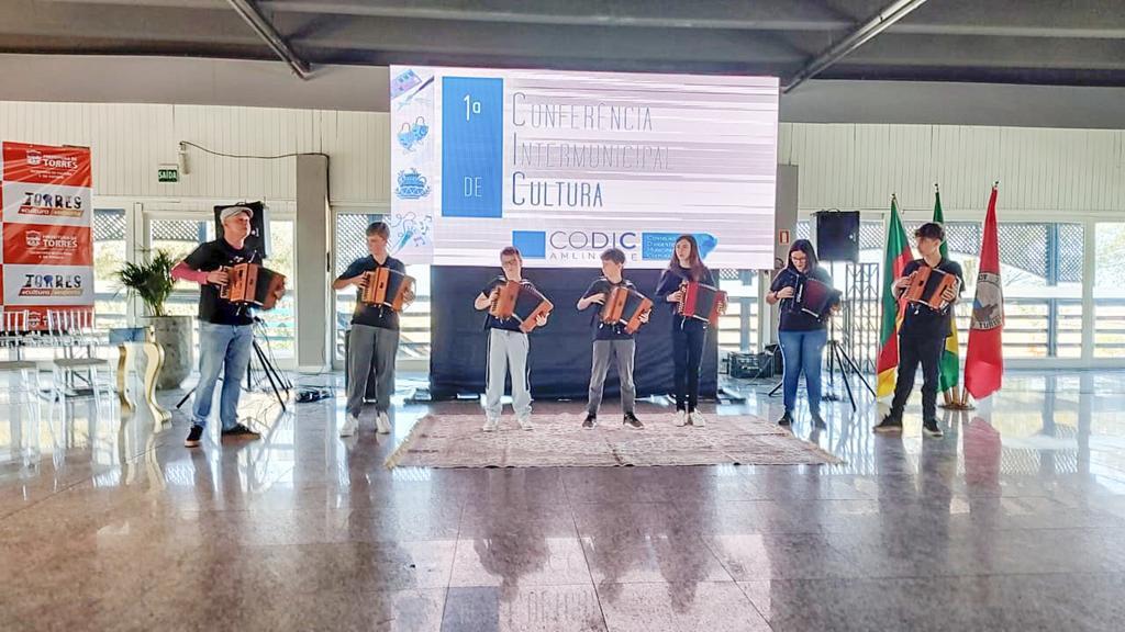 MUNICÍPIOS DO LITORAL NORTE PROMOVEM A 
1ª CONFERÊNCIA INTERMUNICIPAL DE CULTURA EM TORRES