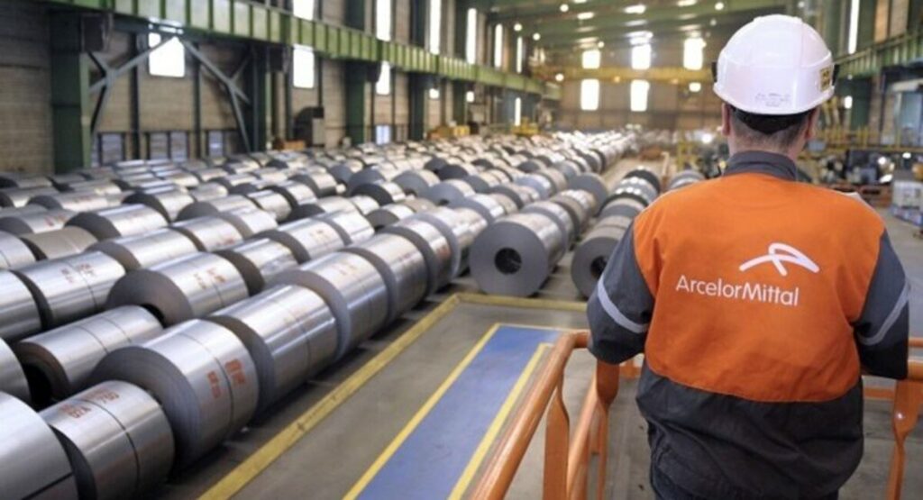 Greve em São Francisco do Sul reúne trabalhadores na ArcelorMittal